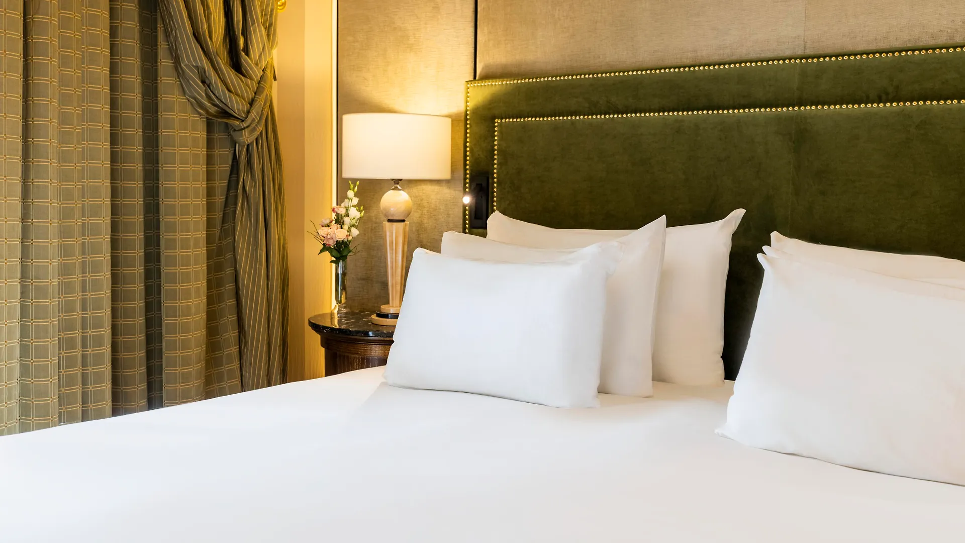 Nh Collection Prague Carlo IV Hotel