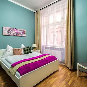Apartment Ruzova By Ruterra, Prag
