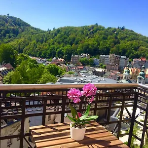 Romanceart Apartment Karlsbad
