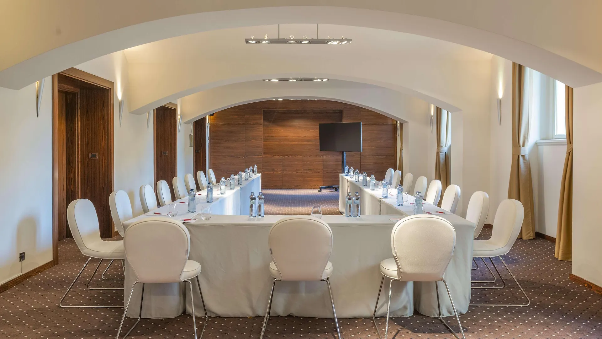Nh Collection Prague Carlo IV Hotell