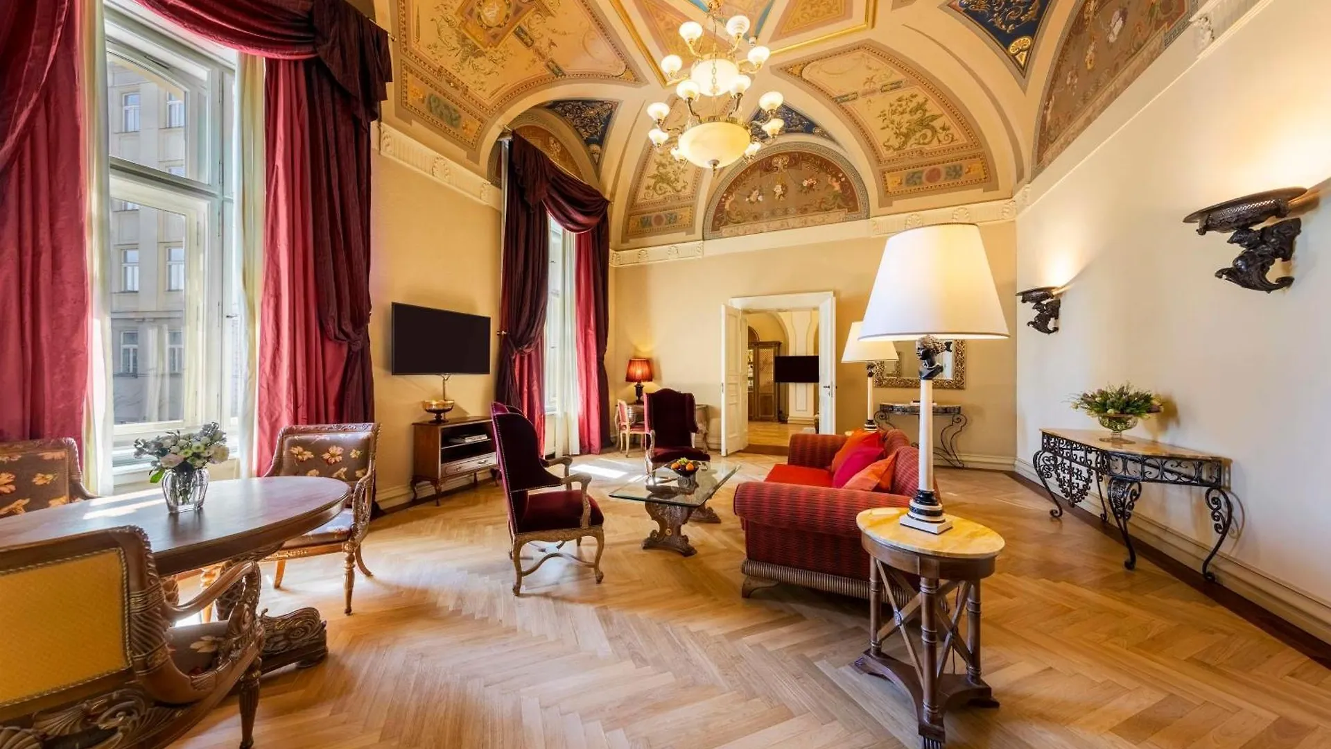 Hotel Nh Collection Prague Carlo IV