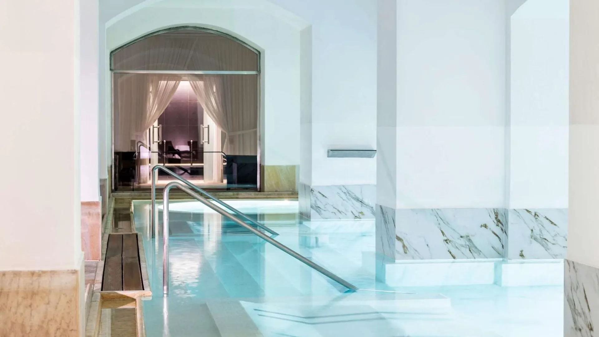 Nh Collection Prague Carlo IV Hotel