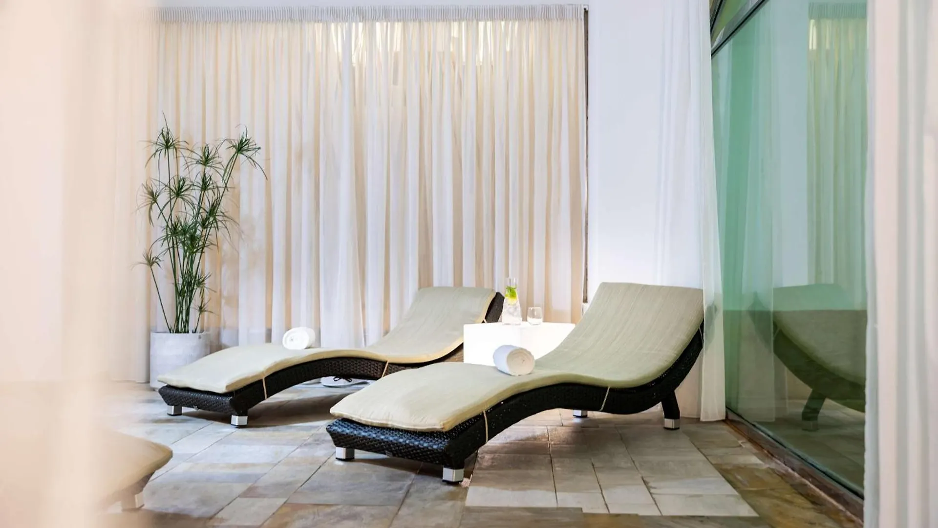 Nh Collection Prague Carlo IV Hotel